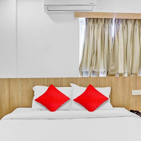 Oyo Flagship Hotel Bluemoon Warangal Eksteriør billede