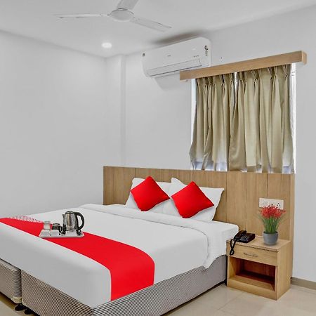 Oyo Flagship Hotel Bluemoon Warangal Eksteriør billede